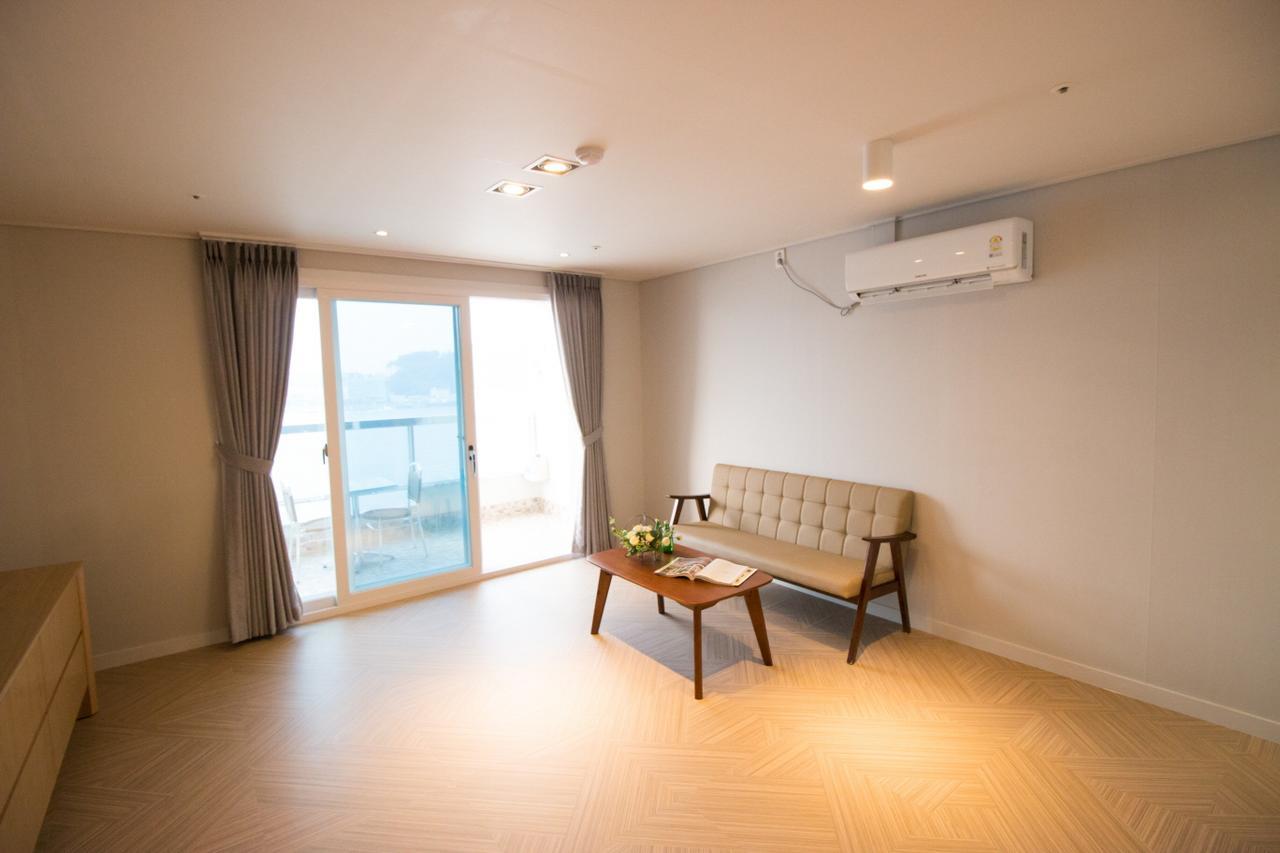 Lium Spa Hostel Joszu Kültér fotó
