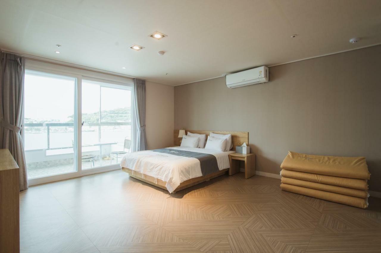 Lium Spa Hostel Joszu Kültér fotó